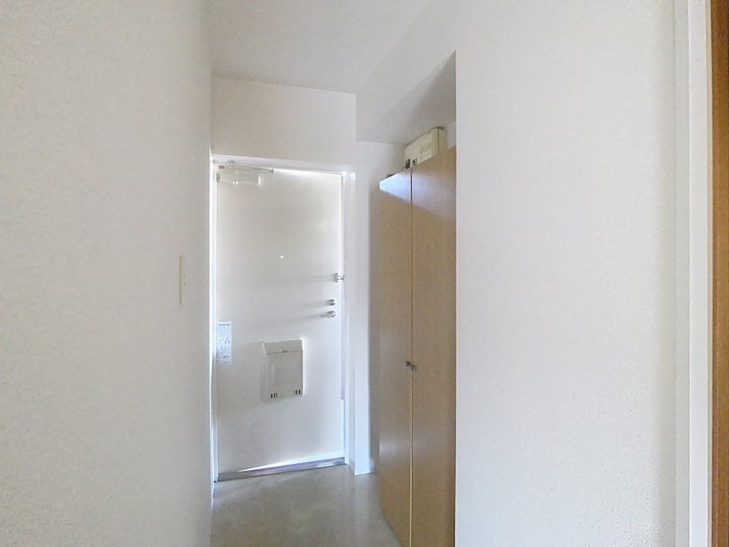 ミレーニア 玄関