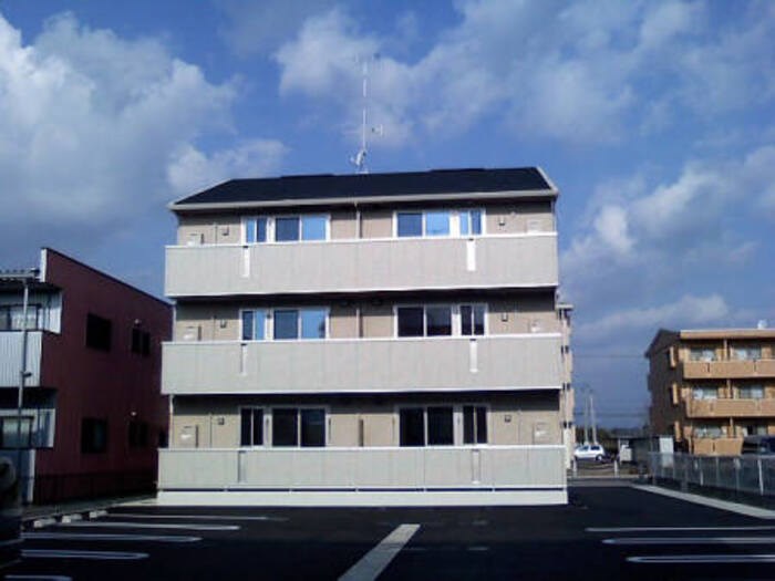 シャトレー B 302号室 外観