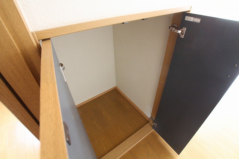 クラールハウスA 収納