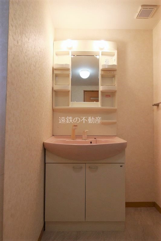 ウィズ・エフⅡ 洗面所