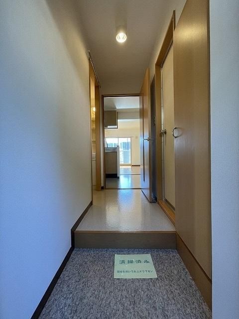 リバティ 玄関
