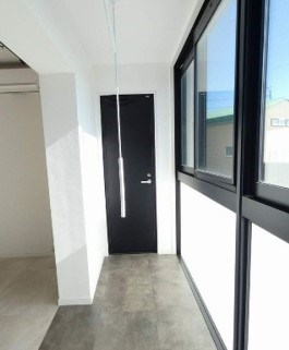 ELLE(エル)  ベランダ