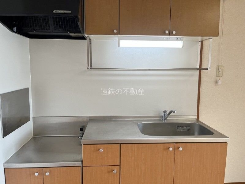 カリヨン西美薗B キッチン