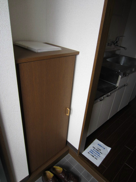静岡県浜松市中央区海老塚１丁目17-1 玄関
