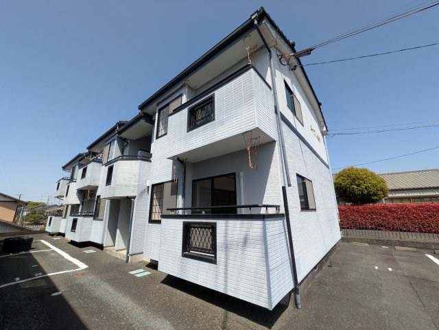 メイプル岩井 103号室 外観