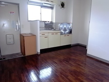 ハイツ西ノ原 リビング