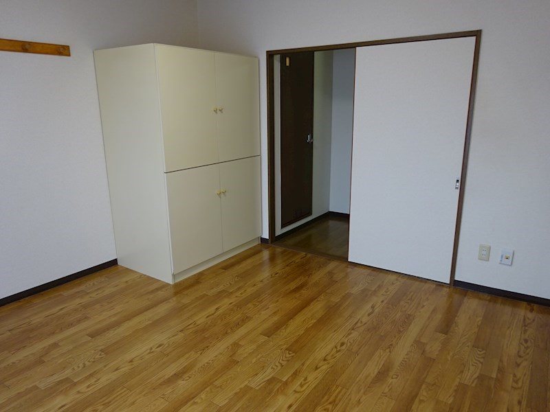 杉の杜ハイツ ベッドルーム