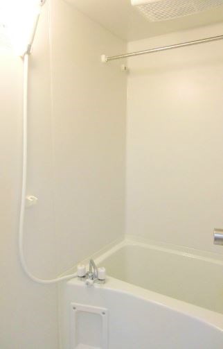 ブラウンコート 風呂画像