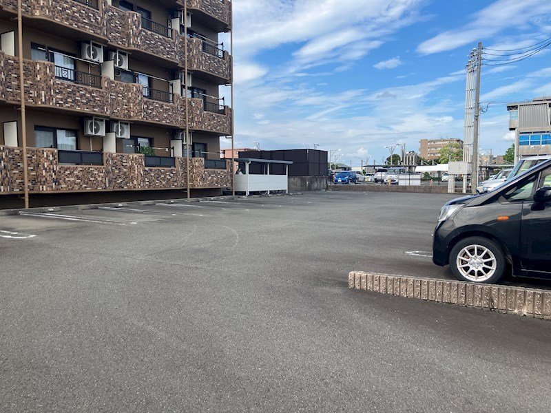ＳＵＮ　ＤＲＥＡＭ 駐車場