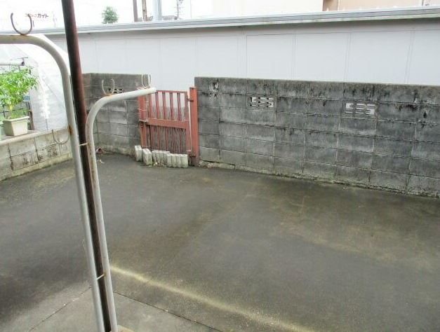 有玉西町貸家 ベランダ