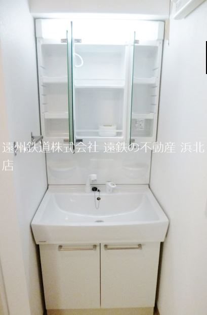 Raffine泉 洗面所