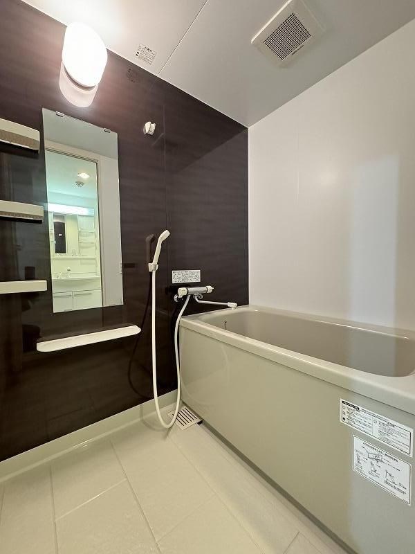 ハイトレイン 風呂画像