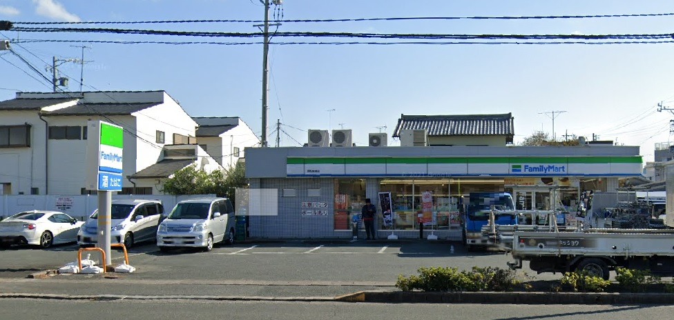 ビューしじみの森 コンビニ
