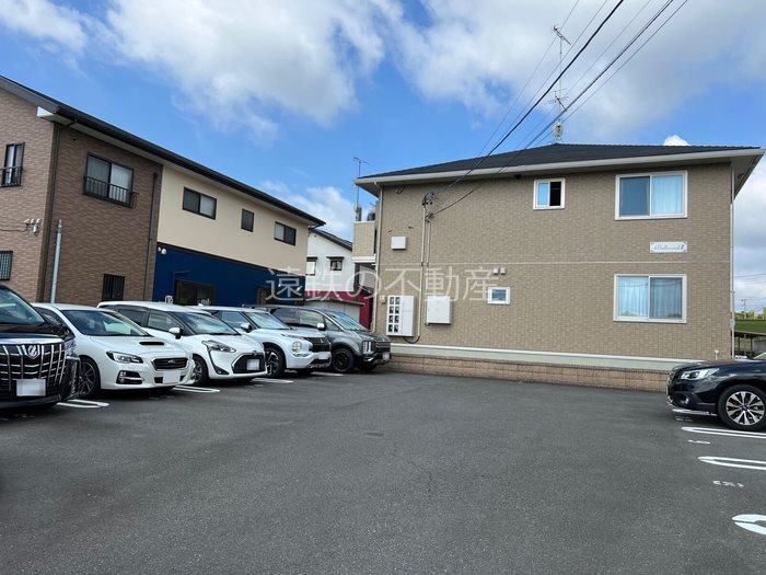 BellwoodⅡ 駐車場