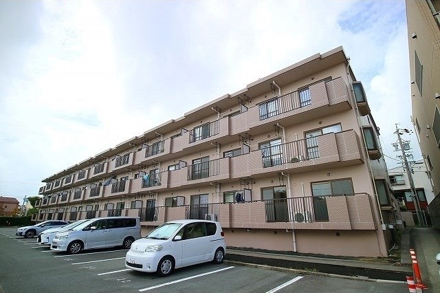 平和ハイツＧ 駐車場