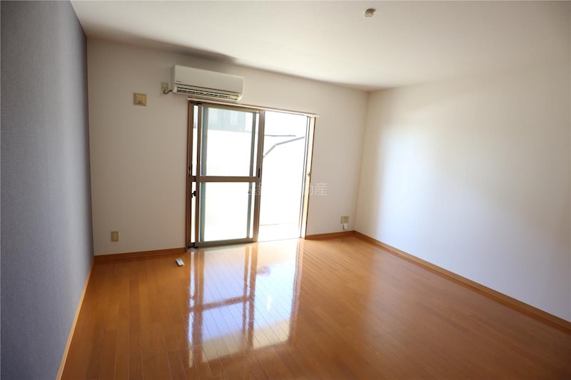 彩 ベッドルーム