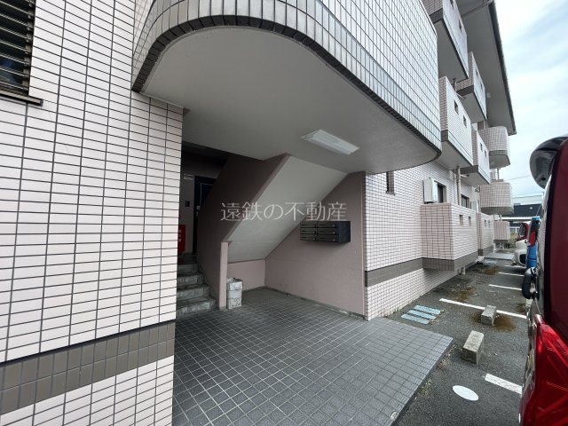 ファミール エントランス
