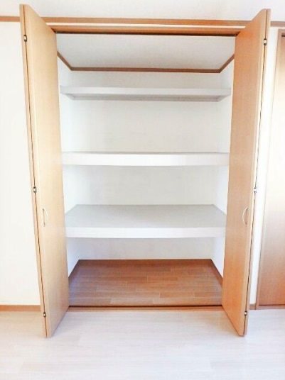 カームハイツⅢ 収納