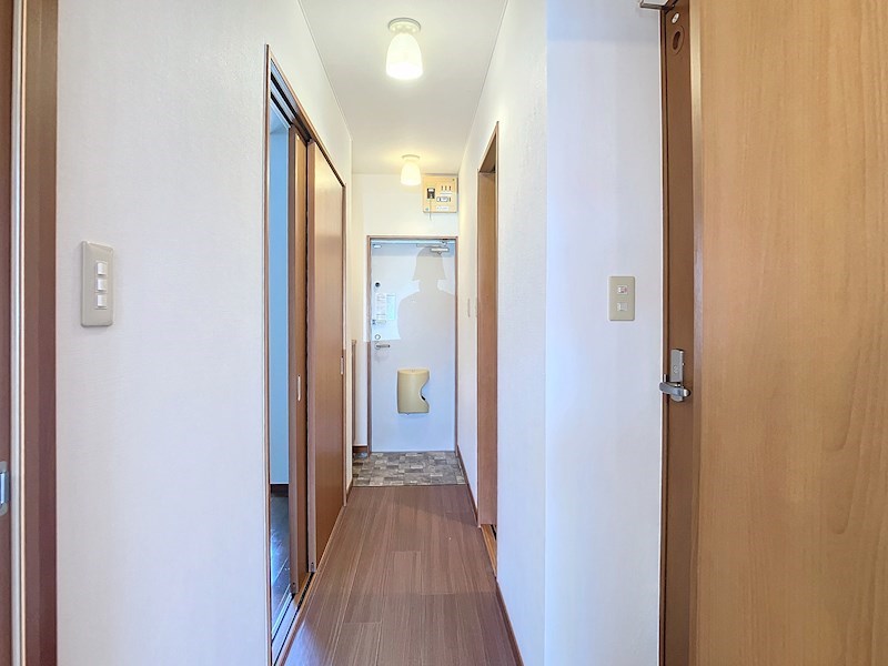 リバティーハイツ 玄関