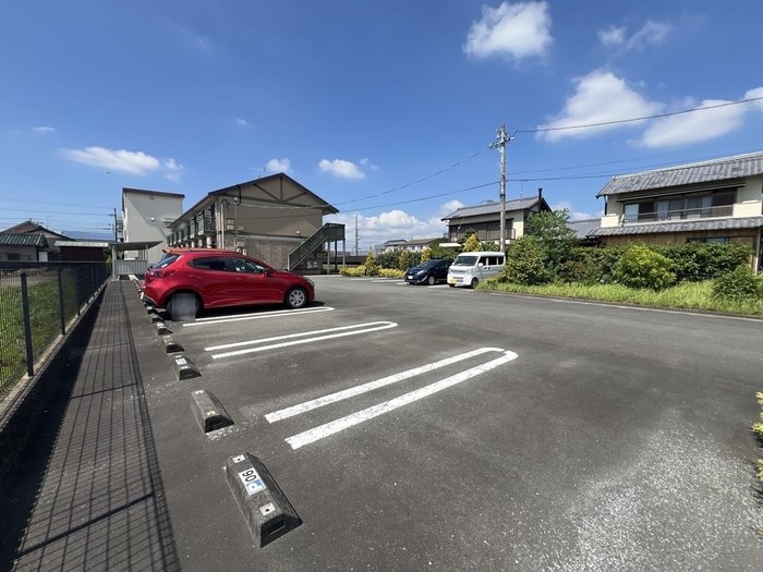 セントラルパーク・ウエスト 駐車場