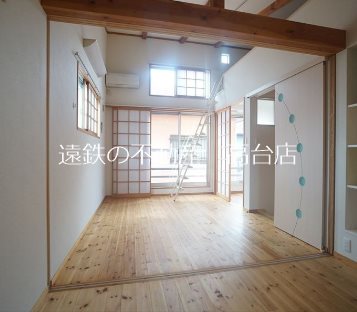 エクレール リビング