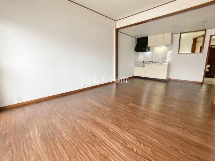 棒屋助信ハイツ リビング