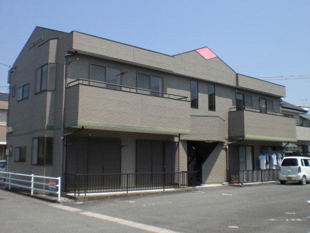 ピュアタウンA 201号室 外観