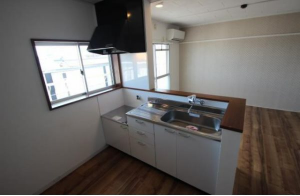 上島マンション キッチン