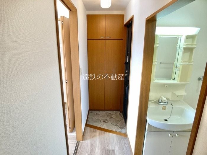 セジュール モア　A 玄関