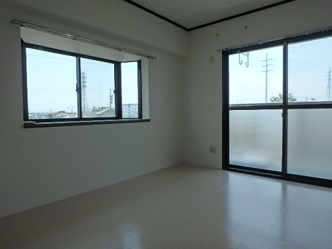 コートビレッジ渡瀬 リビング