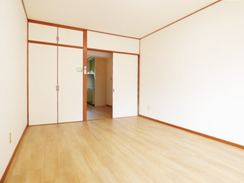 キャステルパル ベッドルーム