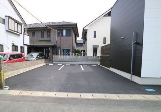 棒屋第12住吉ハイツ 駐車場