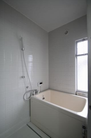 ヴィラコンフォート下俣南 風呂画像