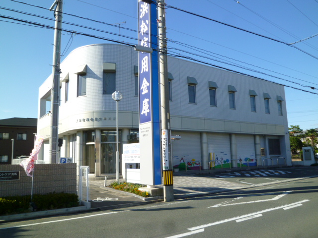 ジオハウスⅡ 銀行