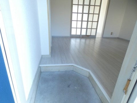 ルミエール 玄関