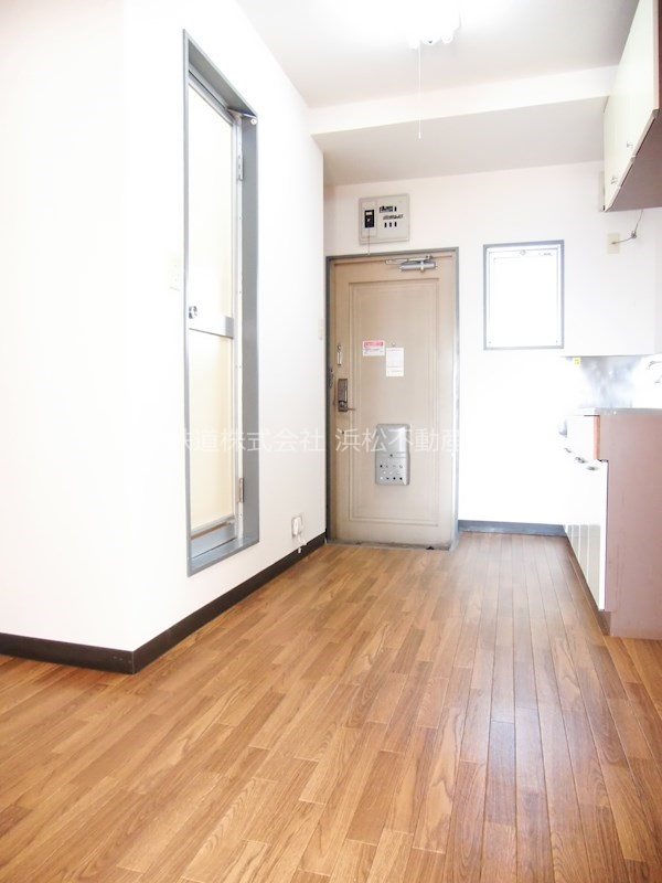 サン・テラス南浅田 リビング