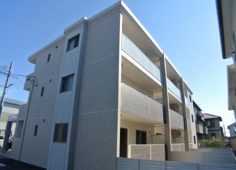 ベルラ曳馬 301号室 外観