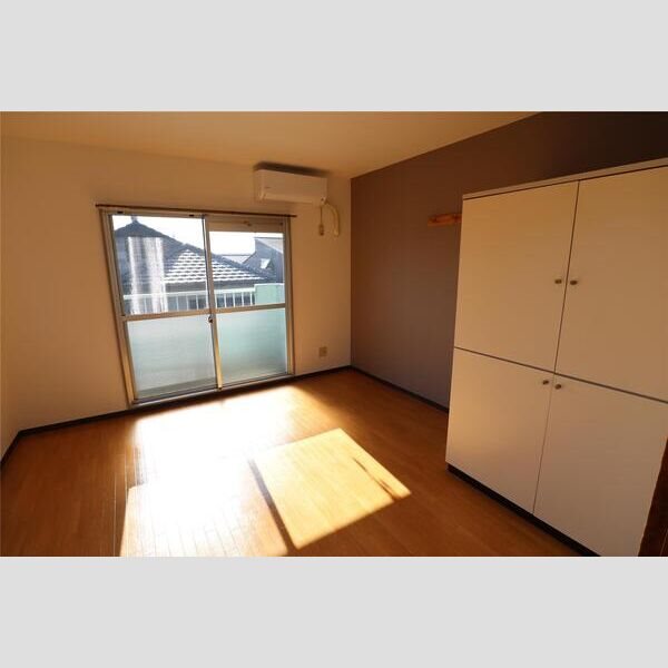 メゾンフェニックス ベッドルーム