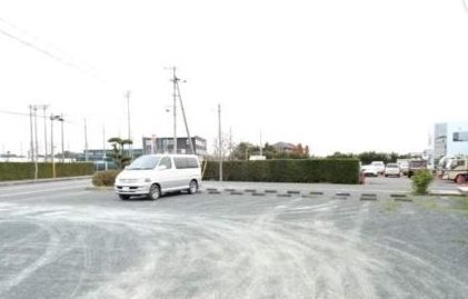 アローン都田 駐車場