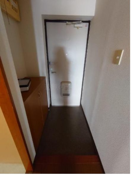 グランシャリオ 玄関