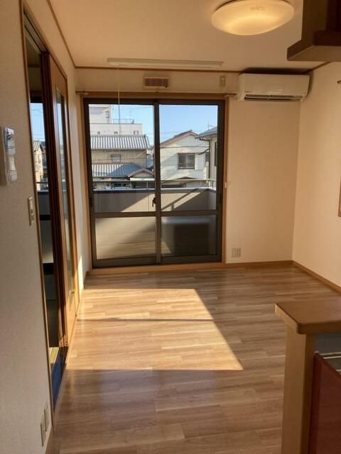 シャルムコートⅢ リビング