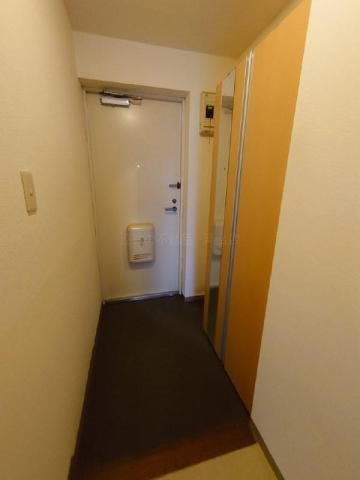 レジデンス上島 玄関
