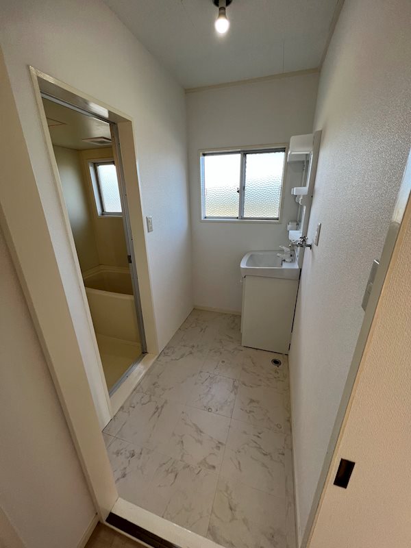 大原町平屋賃貸 洗面所
