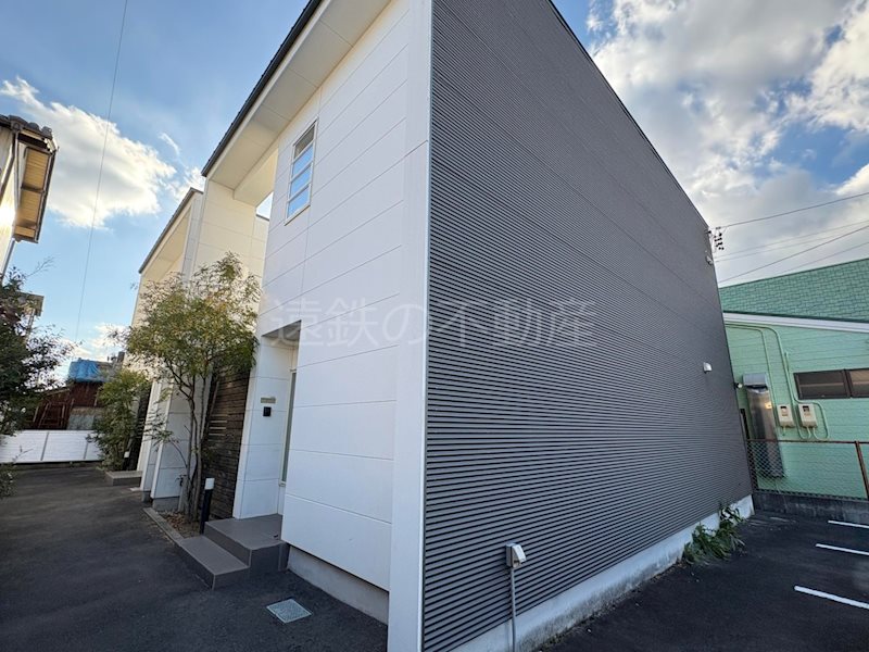 キャレブラン・トワル B号室 外観