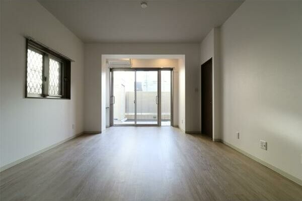 ル・リオン元浜 ベッドルーム