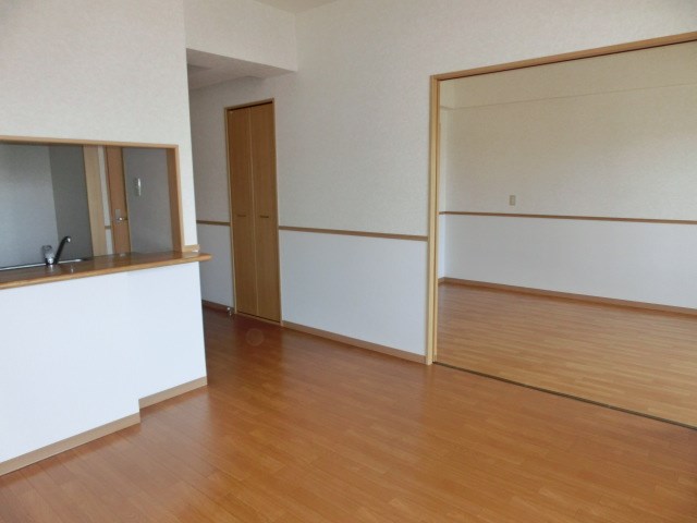 ウィズ・エフⅡ リビング