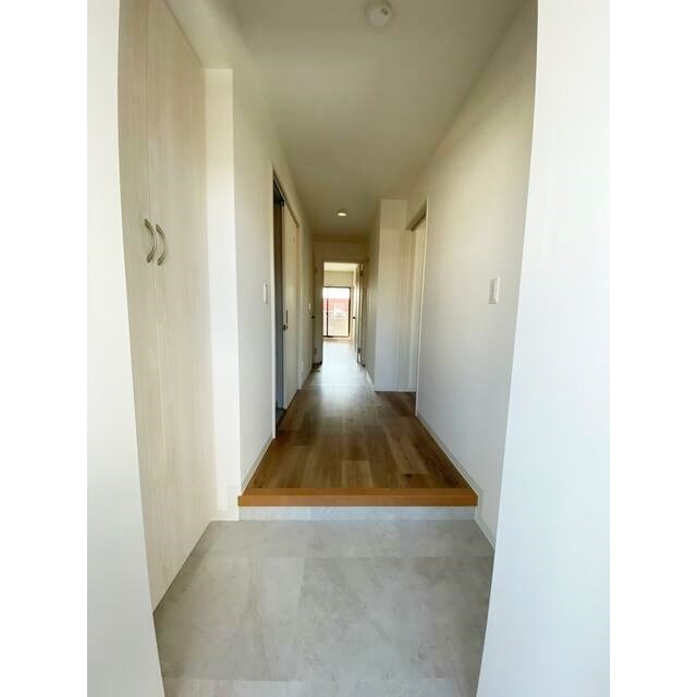 田畑ハイツルシアスⅢ 玄関