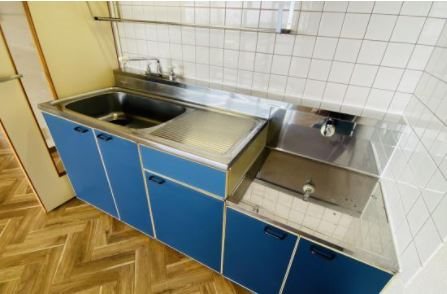 フロントヒルズⅡ キッチン