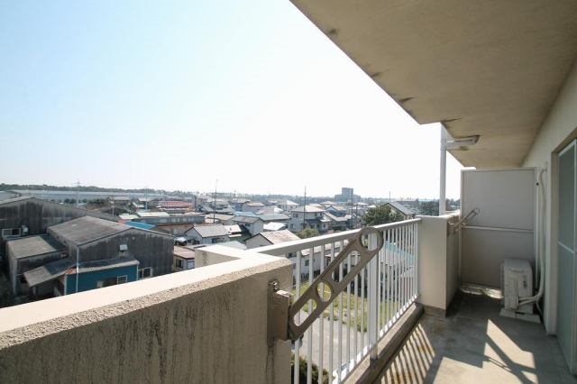 フロントヒルズⅡ ベランダ
