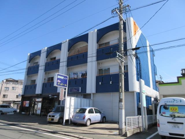 マンション丸山 201号室 外観